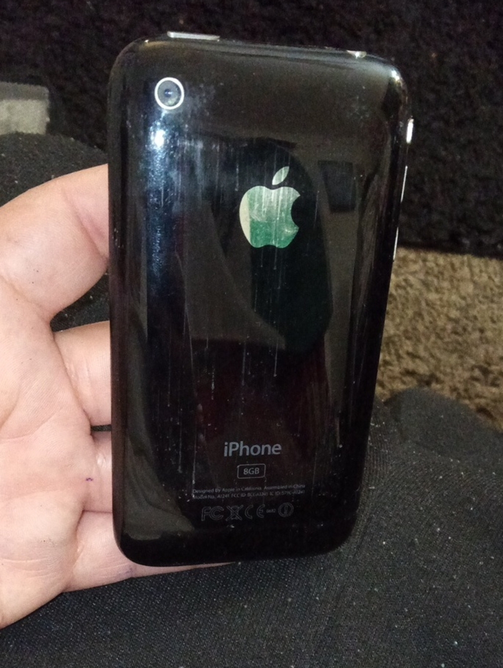 Apple Black iPhone 3... 8GB Glossy Back Cover